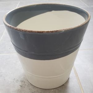 Medium Sized Gray/White Stripe Planter/Plant Pot